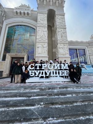 Учащиеся Павловской гимназии посетили Международную выставку-форум «Россия» в Москве.